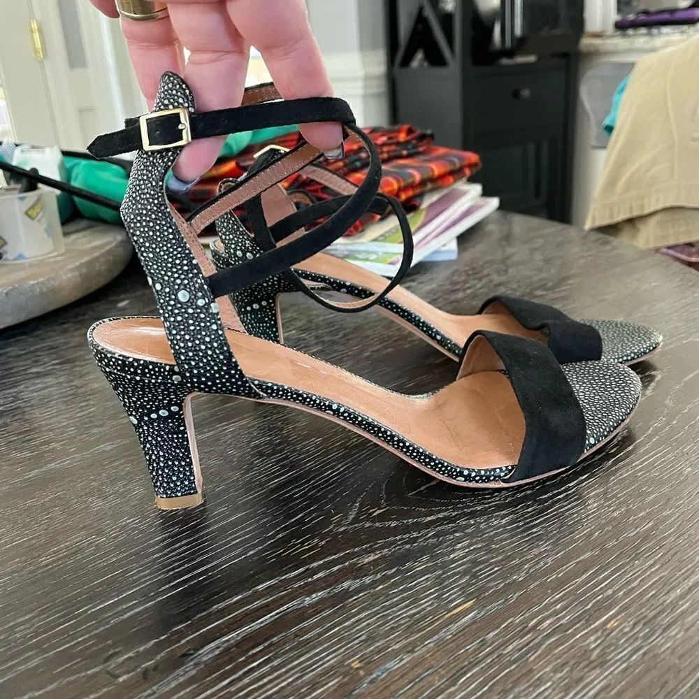 Joie Black Bubble Leather & Suede Ankle Wrap Heel Sandal sz 39-1/2 or 7-1/2